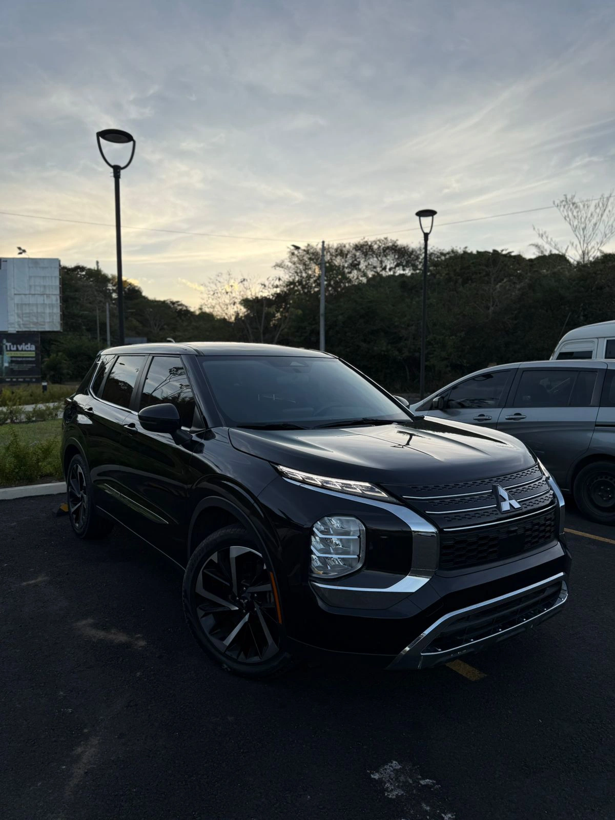 MitsubishiOutlander 2022
